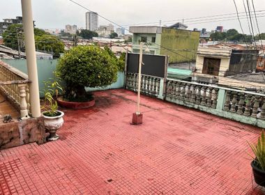 side image for Casa na Praça 14 - 1