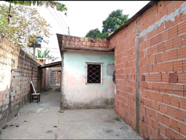 side image for Casa no Jorge Texeira - 2