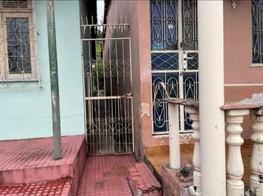 side image for Casa na Praça 14 - 4