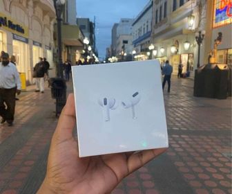 side image for AirPods Pro  - 3