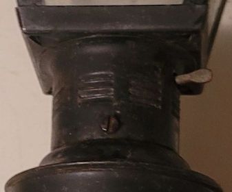 side image for 2 Vintage Lanterns untested  - 3