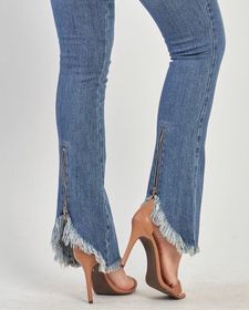 side image for Calça Jeans Boca Com Zíper  - 1