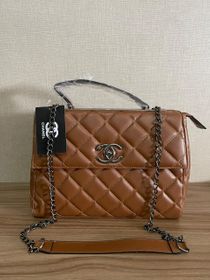 side image for CHANEL LUXO - 1