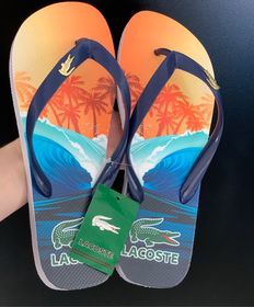 side image for Chinelo  - 1