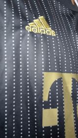 side image for BAYERN BLACK  - 2