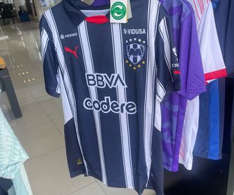 side image for Conjunto de uniformes futbol  - 3