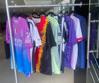 side image for Conjunto de uniformes futbol  - 1