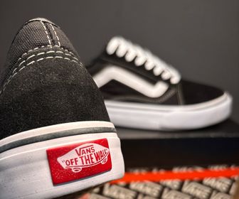 side image for Vans old skool - 3