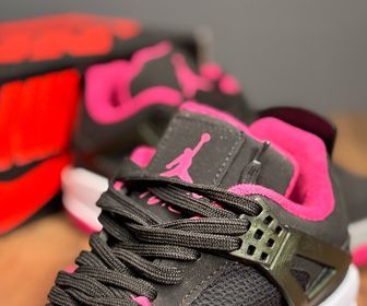 side image for Jordan 4 Black pink  - 5