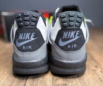 side image for Jordan 4 "Neon" - 3