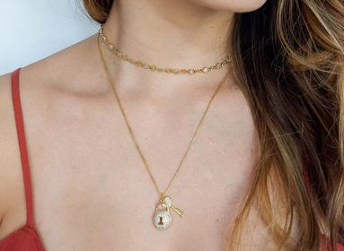 side image for Gargantilha 2 Pingentes Cadeado e Chave Folheada a Ouro 18K - 2