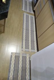 side image for Kit de passadeira damasco bege com marrom - 3