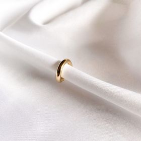 side image for Piercing Fake de Tubo Liso com Banho de Ouro 18k - 1