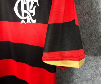 side image for Camisa Flamengo Clássica Retrô 08/09 - 2