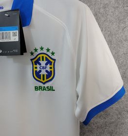 side image for Camisa do Brasil Branca Masculina || 19/20 - 2