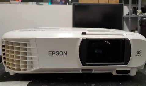 side image for PROYECTOR Epson EH-TW650 - 1