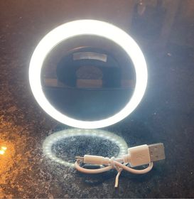 side image for Led Ring Selfie  - 1