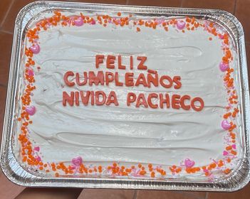 side image for Pastel Tres Leches - 1