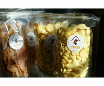 side image for 澳洲羊奶蛋黄溶豆 Milky Egg Pea Makanan Ringan Haiwan 宠物零食 PET SNACKS 营养 美毛 增肥 MAKANAN KUCING 100G - 2