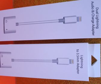 side image for Adaptador para iPhone lightning 3.5 y doble lighting para carga y audífonos - 1