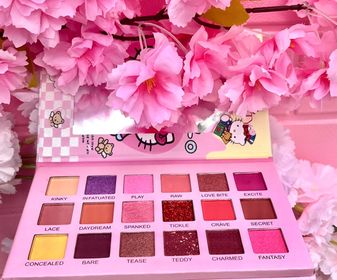 side image for Sombra de ojos Hello Kitty - 2