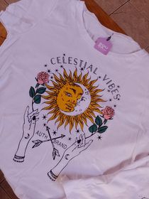 side image for Remera CELESTIAL VIBES - 1
