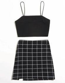 side image for Conjunto de top y falda a rayas 🖤🤍 - 3