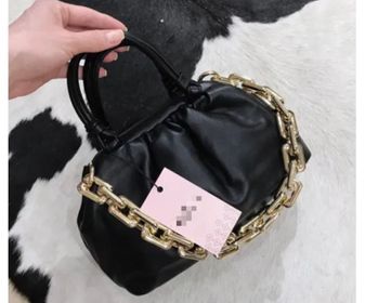 side image for BOLSAS BRASILEÑAS - 1