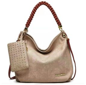 side image for BOLSA MAS PEQUEÑO NECESER - 3