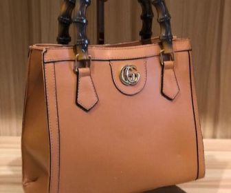 side image for BOLSAS GUCCI CUADRADAS GRANDES - 2