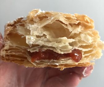 side image for Pastelillitos de Guayaba  (Guava Pastries) - 1