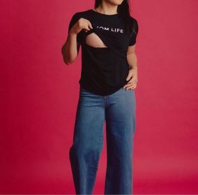 side image for T-shirt Amamentação Mom Life - 1