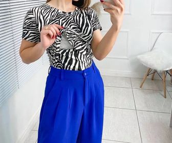 side image for T-shirt Amamentação Zebra - 1