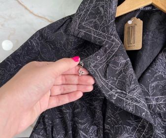 side image for Blazer/jaqueta Cropped lança perfume TAM P - 2