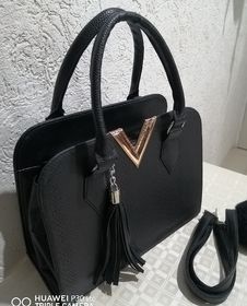 side image for V-Black - 1