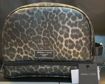 Cosmetiquera Kendal + kylie