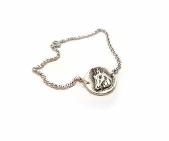 side image for Pet Portrait Pendants  - 3