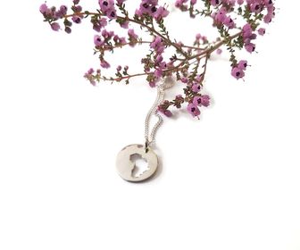 side image for Africa Disk Pendant  - 3