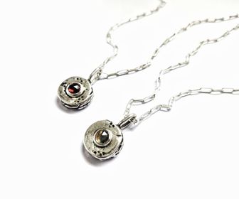 side image for Be Bold Darling - Pendant  - 2
