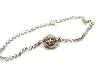 side image for Pet Portrait Pendants  - 1