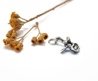 side image for Custom Charms  - 1