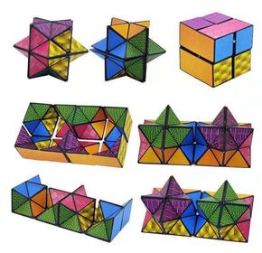 side image for Cubo Mágico Geométrico Tridimensional  - 1