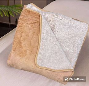 side image for Colcha Llana com Diseño  - 1