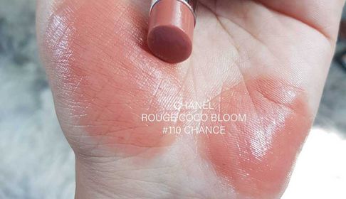 side image for Chanel Rouge Coco Bloom Lipstick 110 - 2