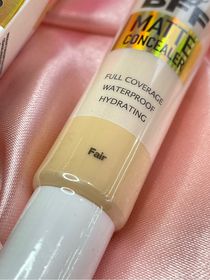 side image for Corrector Amor us  - 4
