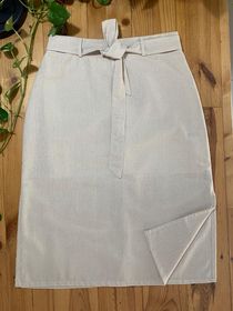 side image for Saia Midi Bege  - 1