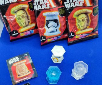 side image for 3 Abatons Especiales StarWars, Tarjetas y Sobres. (Paquetes abiertos) - 1