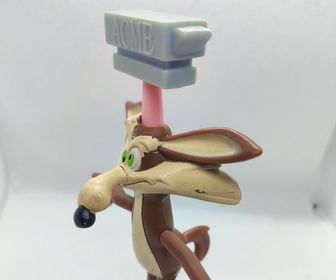 side image for Coyote 5" 2012 McDonald's - 3