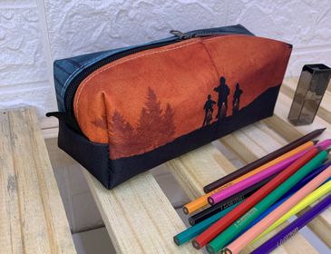 side image for Estojo box  - 2
