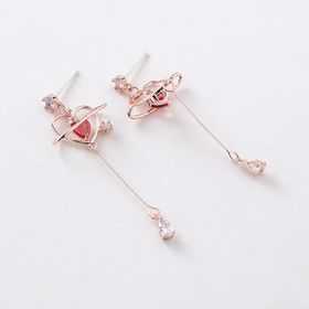 side image for Aretes de Corazón Radiante en Oro Rosa y Cristal Brillante - 1
